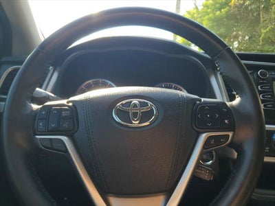 2018 Toyota Highlander SE