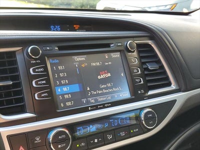 2018 Toyota Highlander SE