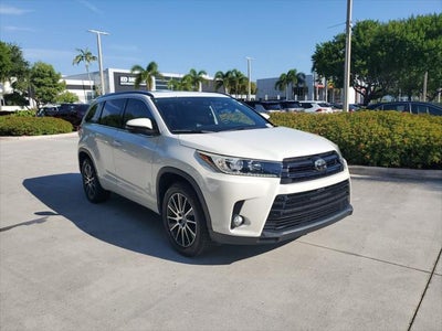 2018 Toyota Highlander SE