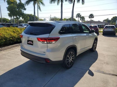 2018 Toyota Highlander SE