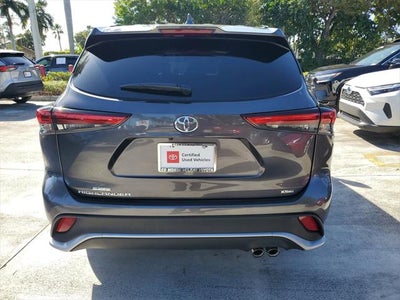 2022 Toyota Highlander XSE