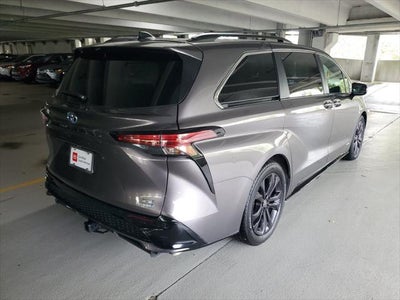2021 Toyota Sienna XSE 7 Passenger