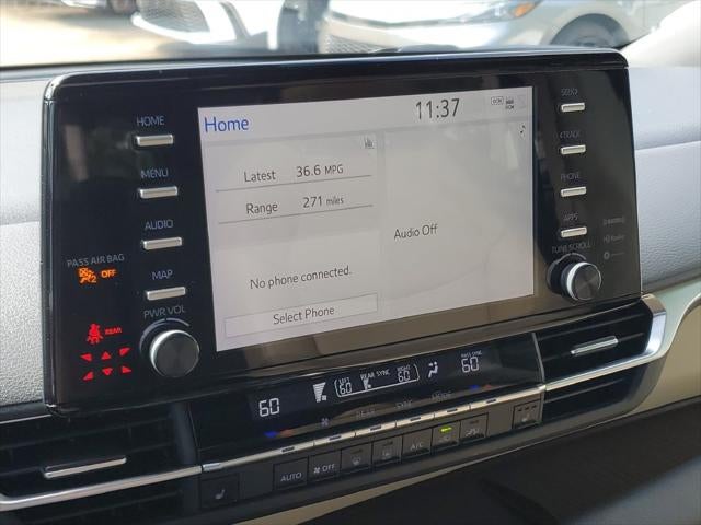 2024 Toyota Sienna XLE 8 Passenger