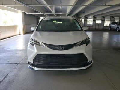 2026 Toyota Sienna XLE 7 Passenger