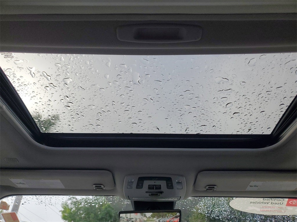 2021 Toyota Sienna Limited 7 Passenger