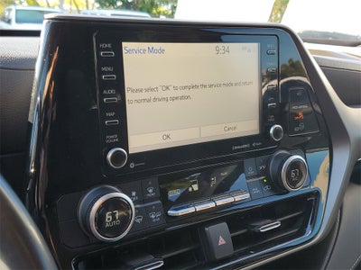 2021 Toyota Highlander LE