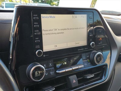 2021 Toyota Highlander LE