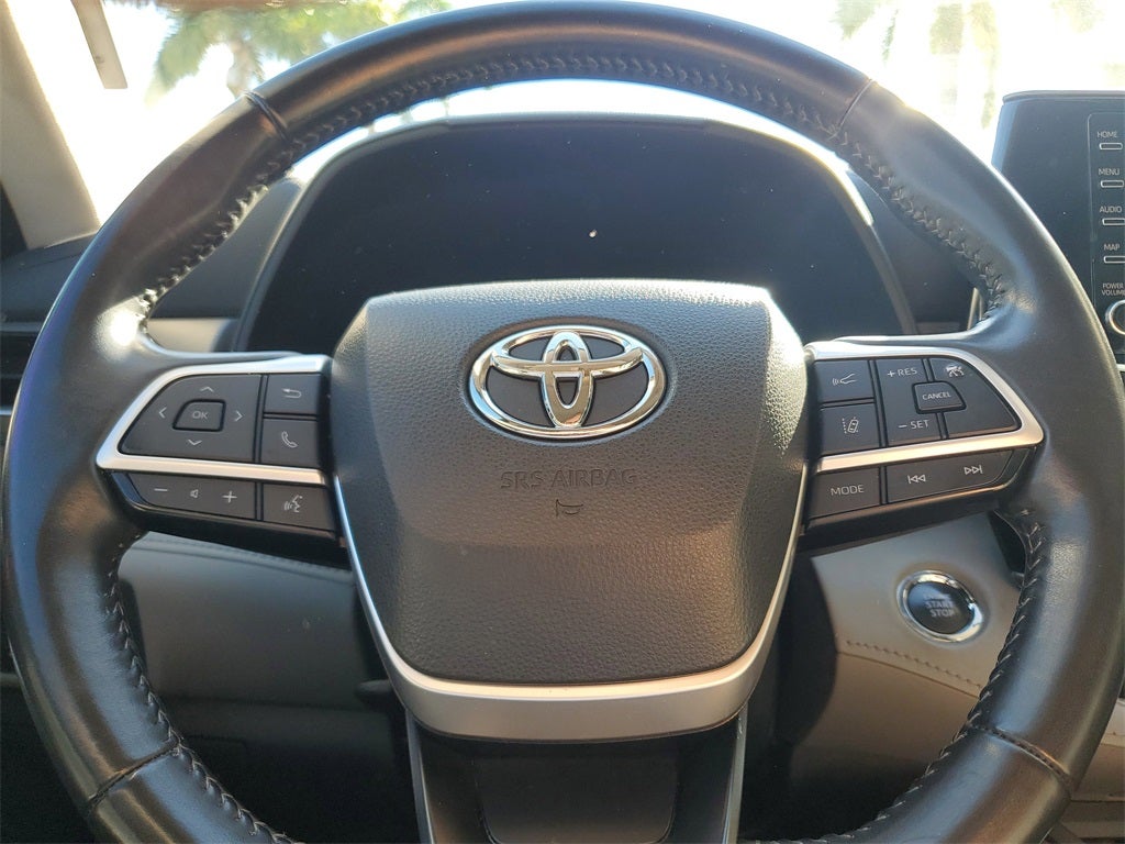 2022 Toyota Highlander LE