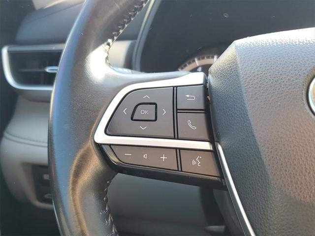 2022 Toyota Highlander LE