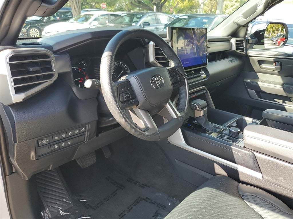 2025 Toyota Tundra SR5