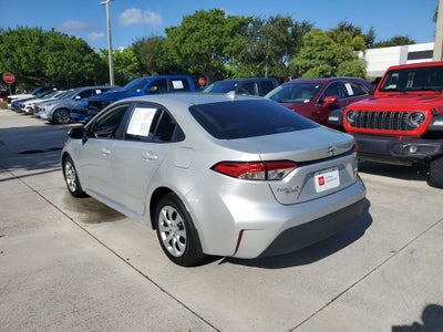2025 Toyota Corolla LE