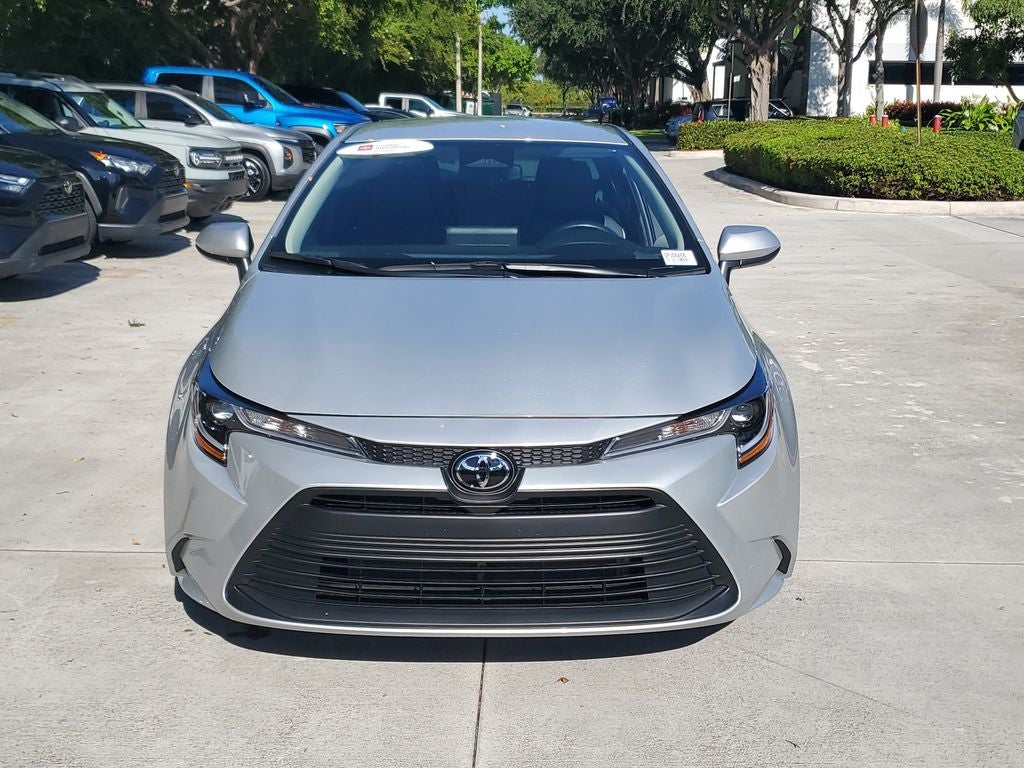 2025 Toyota Corolla LE