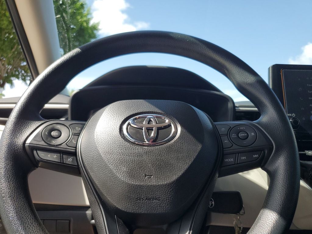 2025 Toyota Corolla LE