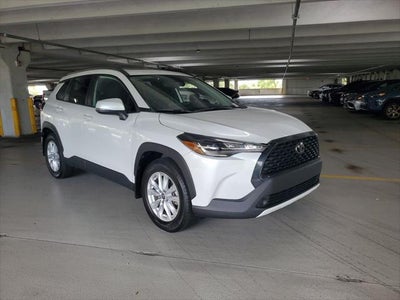 2024 Toyota Corolla Cross LE