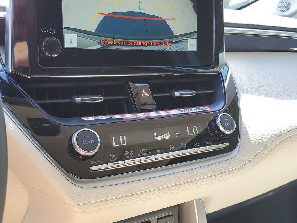 2024 Toyota Corolla Cross XLE