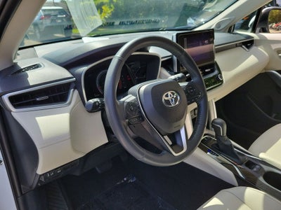 2023 Toyota Corolla Cross XLE