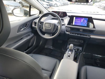 2025 Toyota Prius XLE