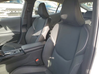 2025 Toyota Prius XLE