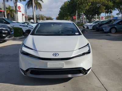 2025 Toyota Prius XLE