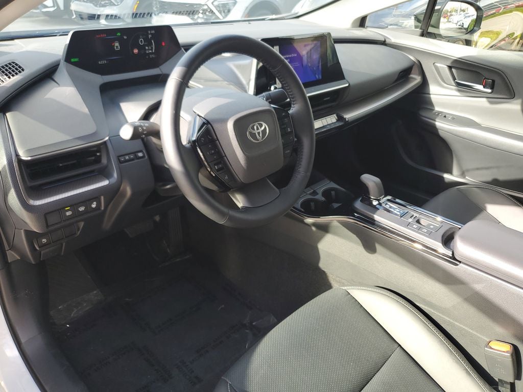 2025 Toyota Prius XLE