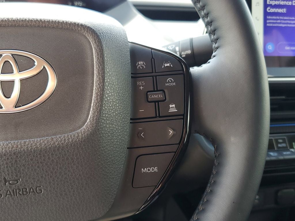 2025 Toyota Prius XLE