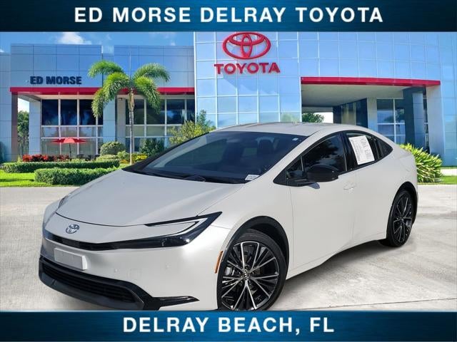 2025 Toyota Prius XLE