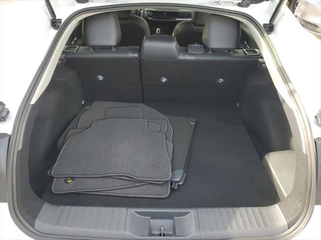 2025 Toyota Prius XLE