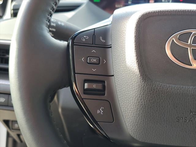 2025 Toyota Prius XLE