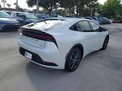 2025 Toyota Prius XLE