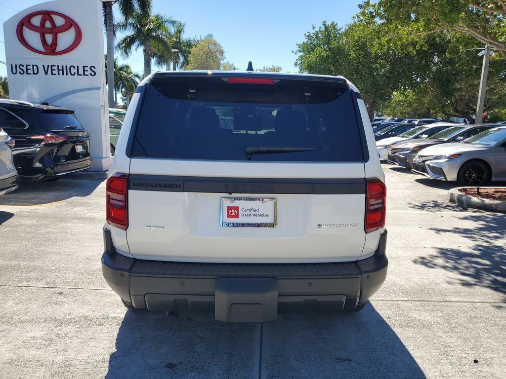 2025 Toyota Land Cruiser Base