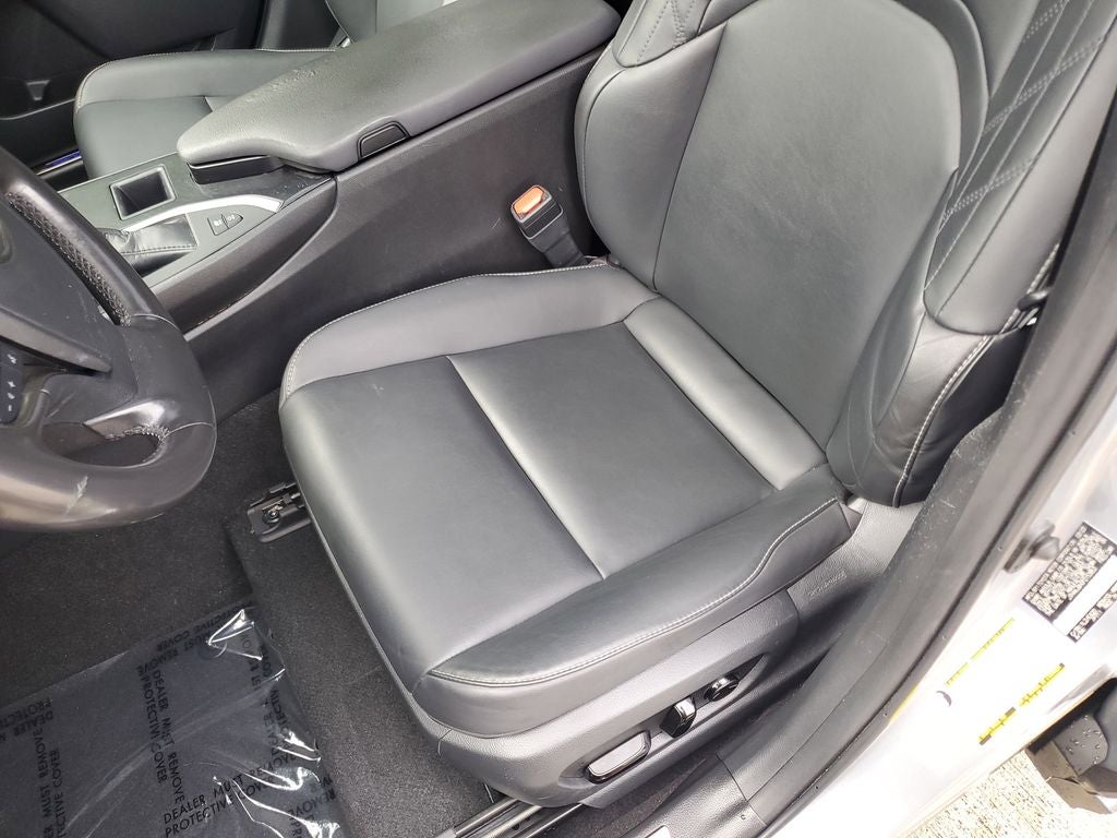 2023 Lexus UX 250h Base