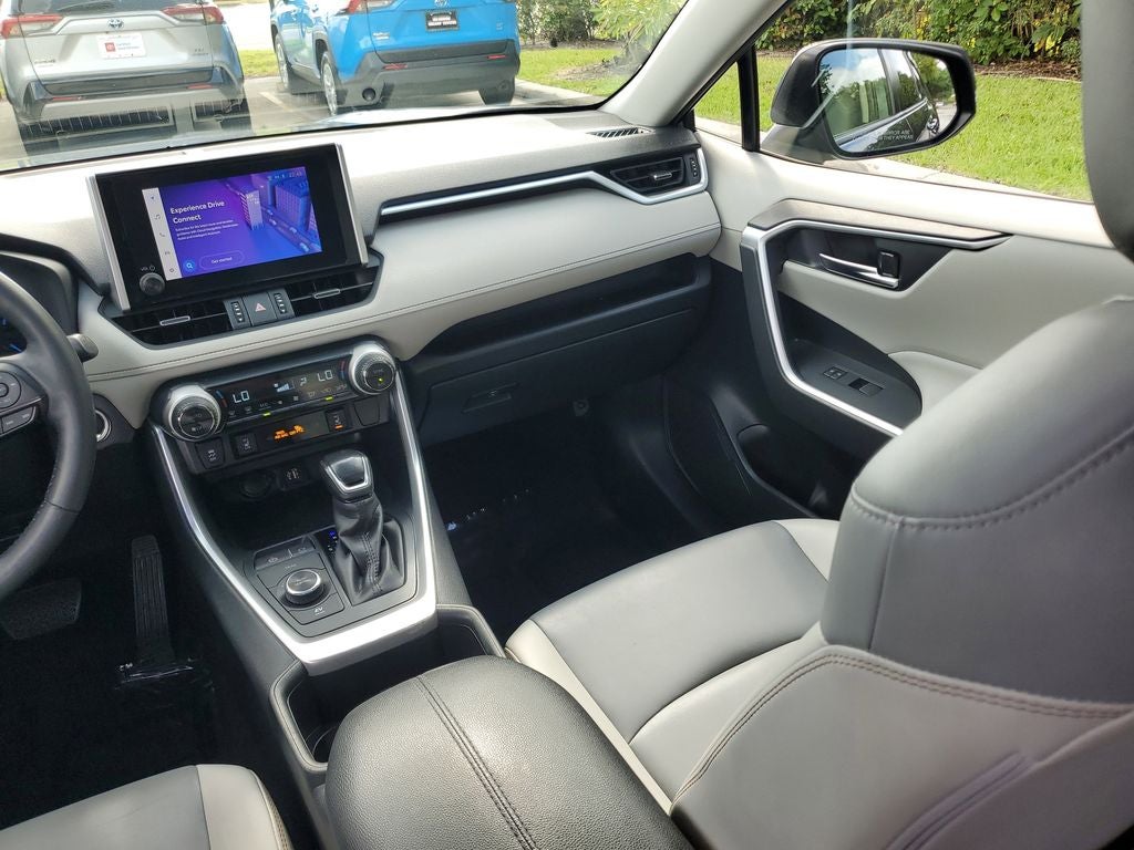 2023 Toyota RAV4 Hybrid XLE Premium