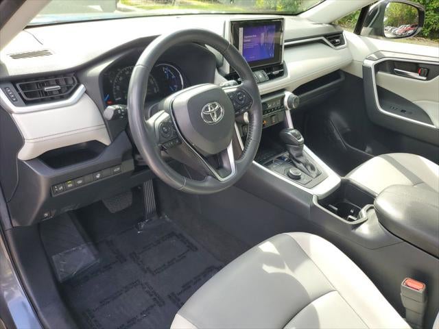 2023 Toyota RAV4 Hybrid XLE Premium