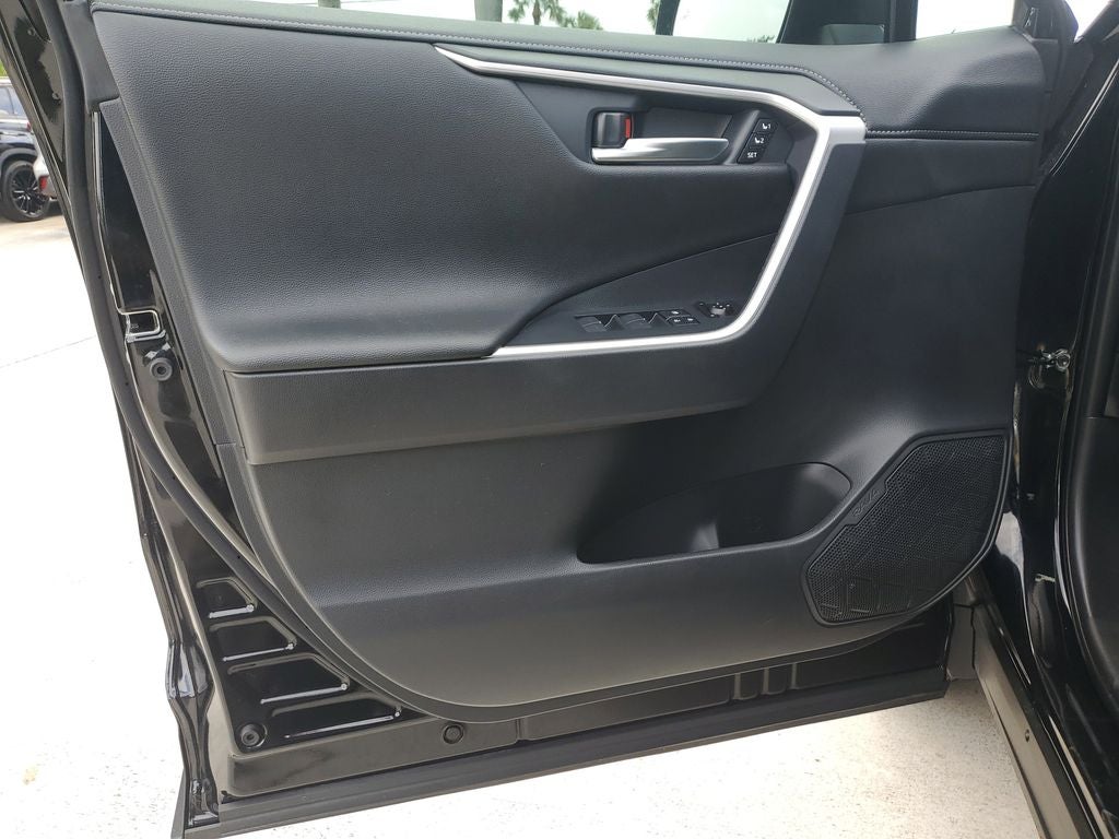 2025 Toyota RAV4 Hybrid Limited