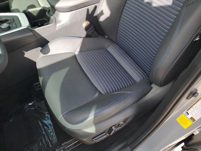 2025 Toyota RAV4 Hybrid XSE