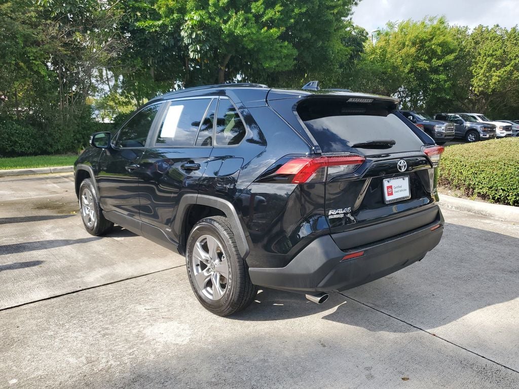 2025 Toyota RAV4 Hybrid XLE