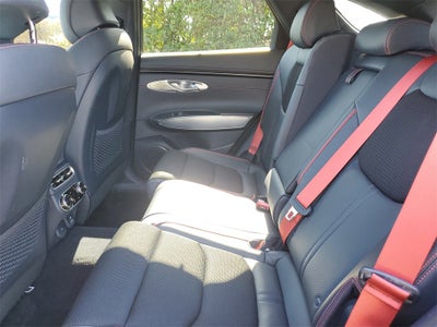 2023 Genesis GV70 2.5T