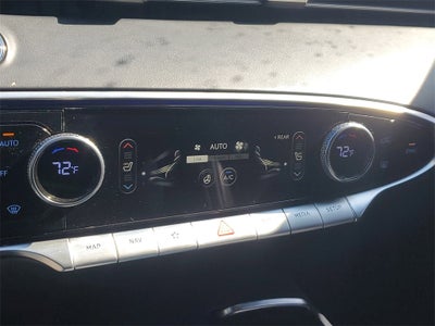 2023 Genesis GV70 2.5T