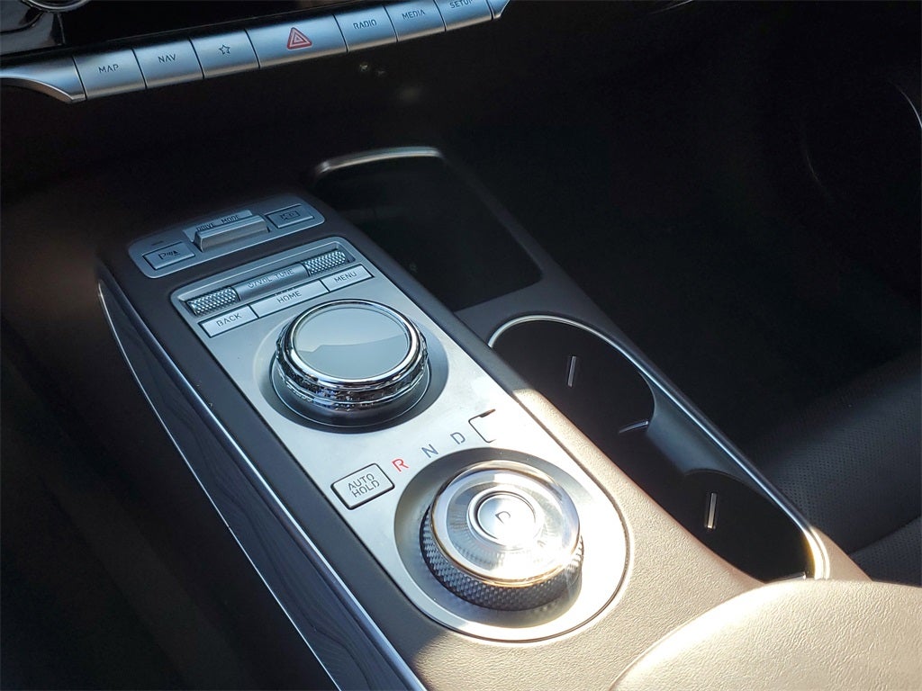 2022 Genesis GV70 2.5T