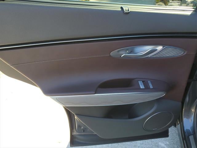 2022 Genesis GV70 2.5T