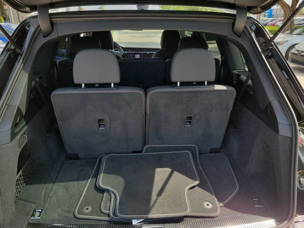 2025 Audi Q7 55 Premium Plus quattro