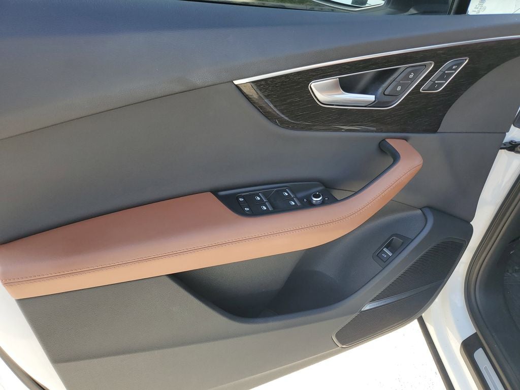 2023 Audi Q7 55 Prestige quattro