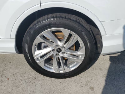 2023 Audi Q7 55 Prestige quattro