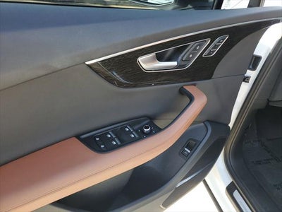 2023 Audi Q7 55 Prestige quattro