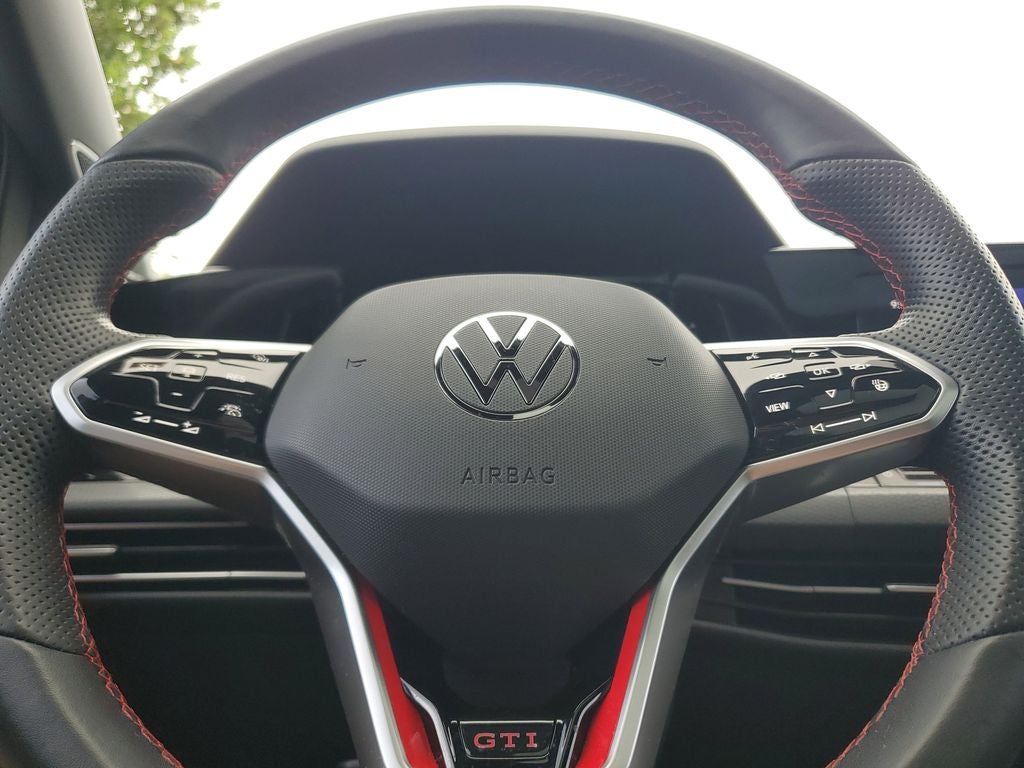 2023 Volkswagen Golf GTI 2.0T SE