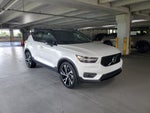 2022 Volvo XC40 R-Design