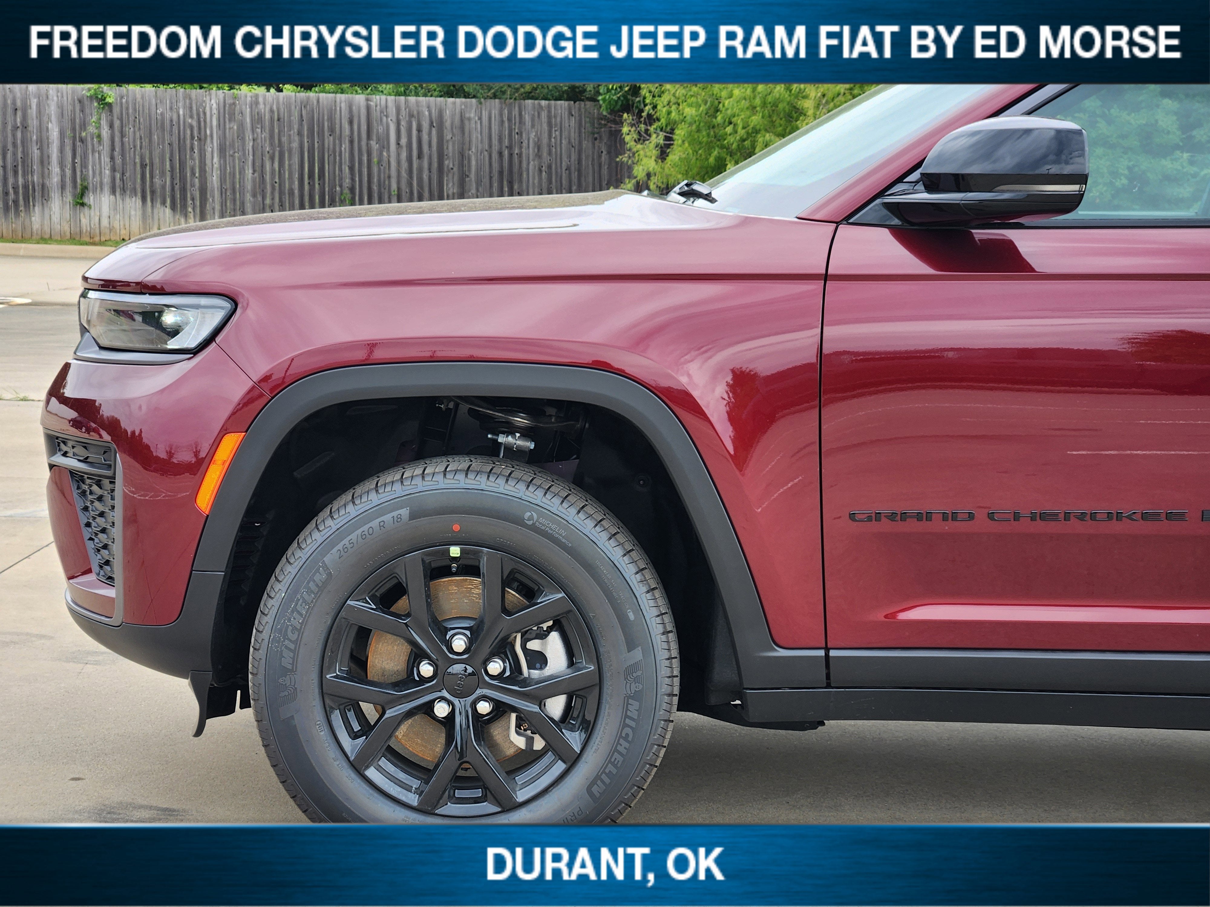 2026 Jeep Grand Cherokee Laredo Altitude