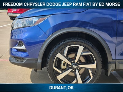 2022 Nissan Rogue Sport SL