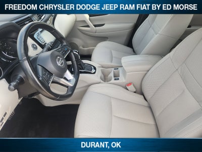 2022 Nissan Rogue Sport SL