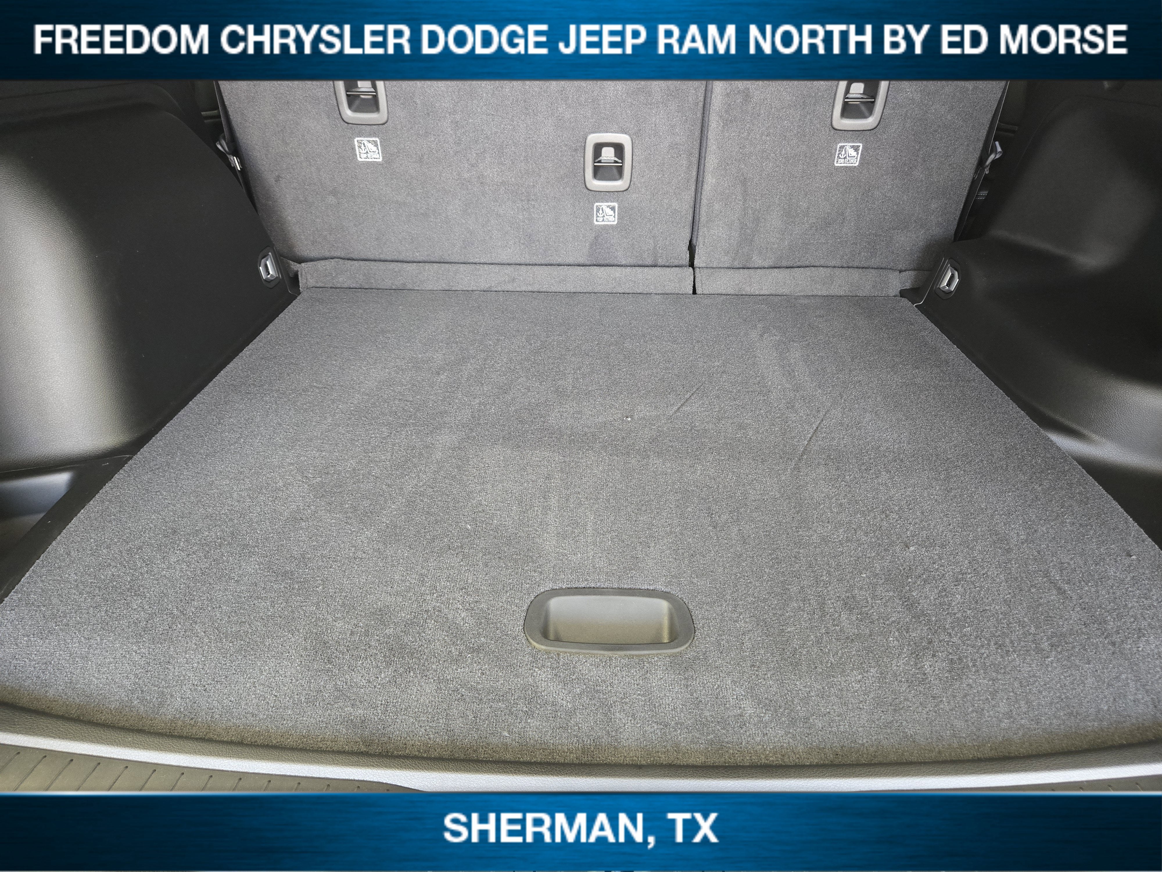 2025 Jeep Grand Cherokee GRAND CHEROKEE LAREDO X 4X2